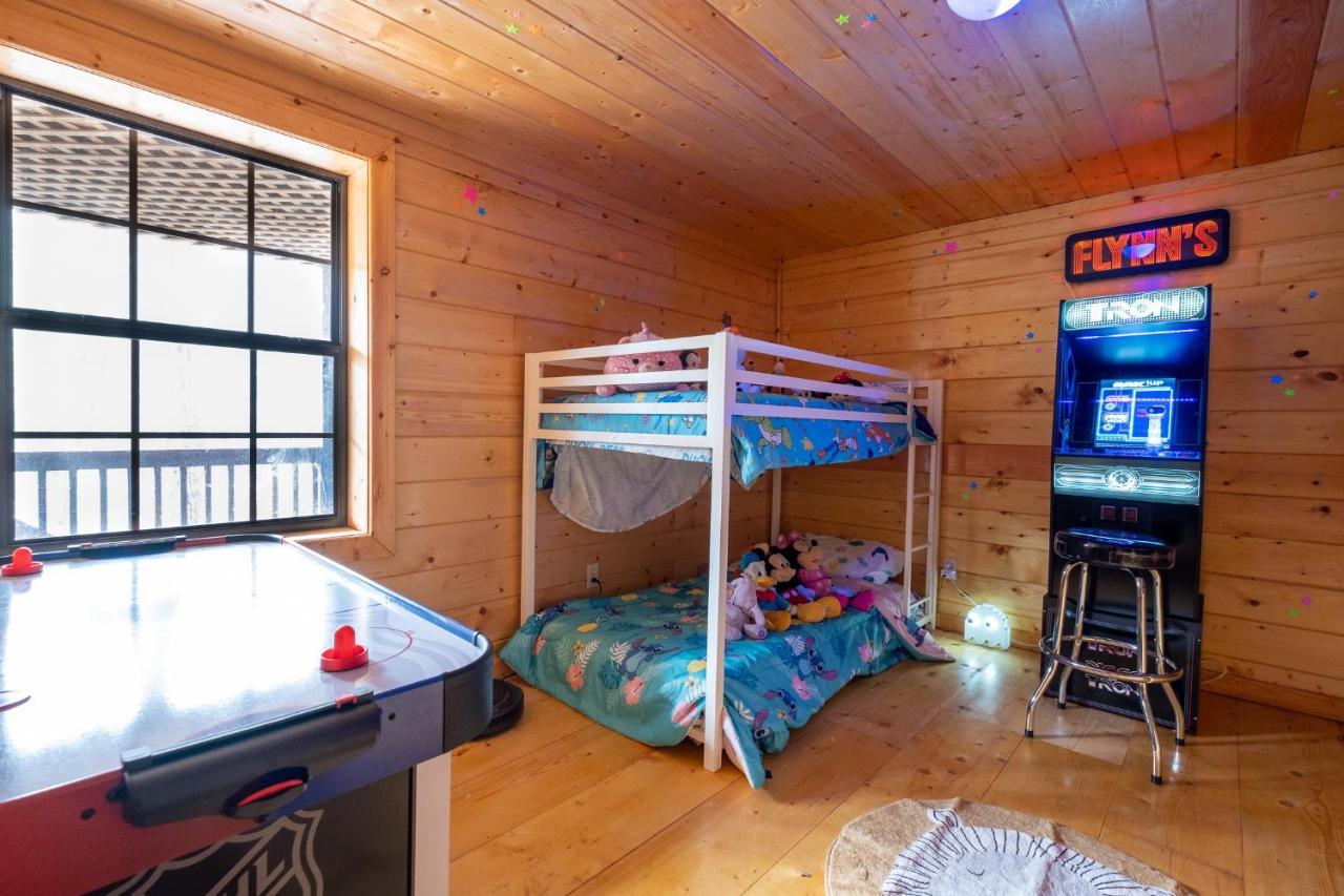 Villa Three Dog Night - Pet-Friendly Cabin With Hot Tub Blue Ridge Exterior foto